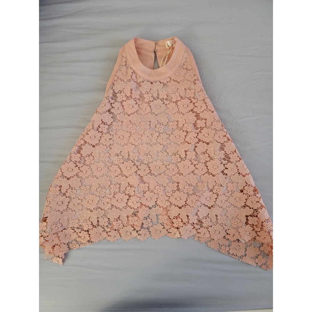 Luxxel  Lance Top Small sizes Blush color